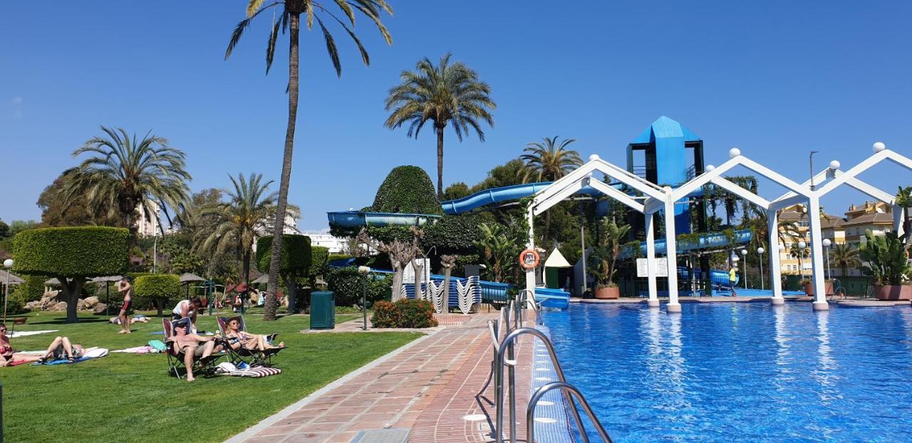 Apartamentos Holidays Benalbeach Benalmádena Exterior foto
